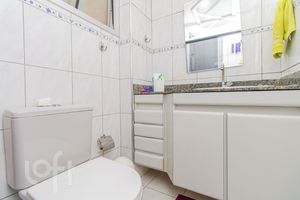 Image 28 - 840188