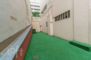 Image 31 - 840188