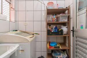 Image 11 - 840188