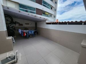 Image 33 - 840221