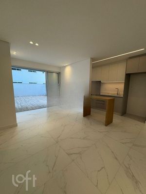 Image 22 - 840225
