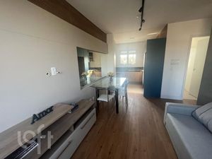 Image 5 - 840266