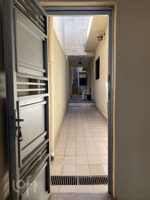 Image 19 - 840275