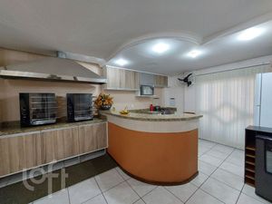Image 18 - 840402