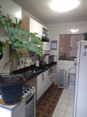 Image 4 - 840422