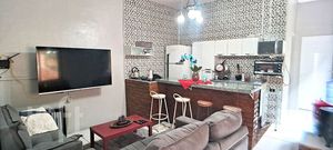 Image 3 - 840529
