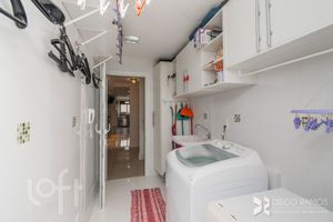 Image 44 - 840546