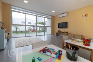 Image 1 - 840636