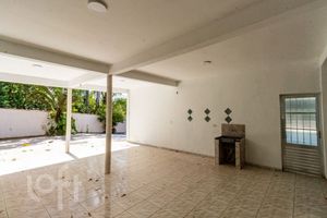Image 28 - 840645