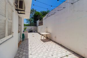 Image 29 - 840670