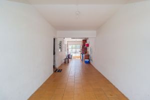 Image 31 - 840670