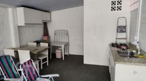 Image 3 - 840735
