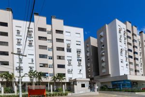 Image 37 - 840740