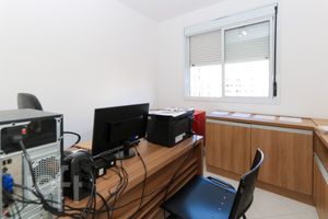 Image 11 - 840740
