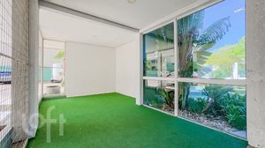 Image 37 - 840745