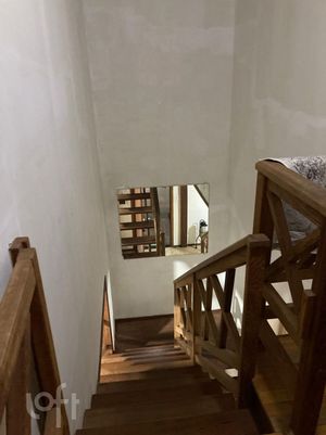 Image 3 - 840826