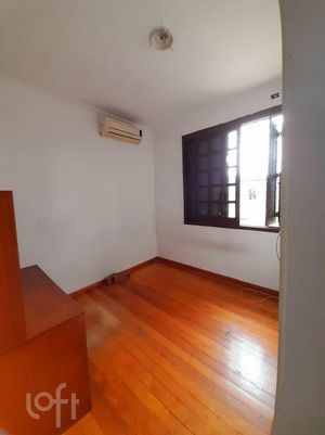 Image 21 - 840908