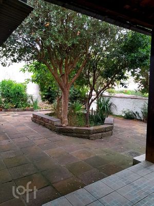 Image 4 - 840908