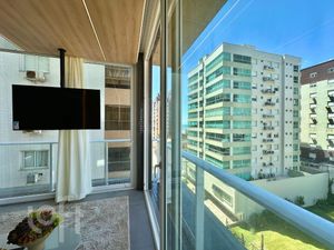 Image 3 - 840942