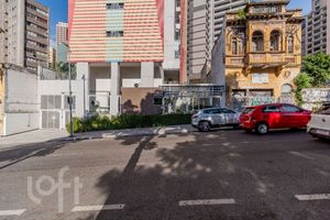 Image 33 - 841036