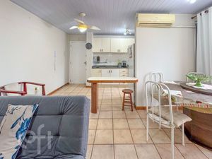 Image 1 - 841081
