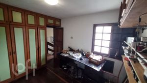 Image 24 - 841227