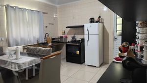 Image 4 - 841252