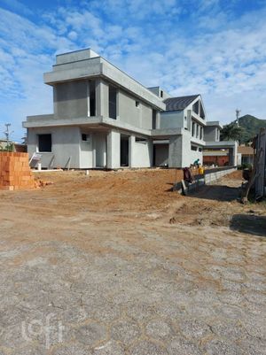 Image 3 - 841270