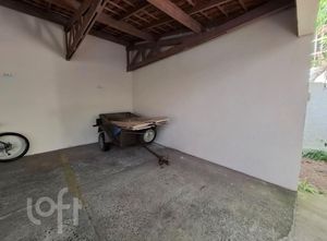 Image 32 - 841374