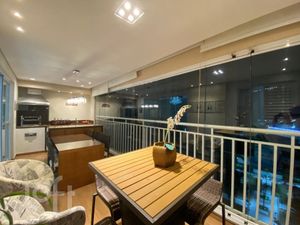 Image 6 - 841392