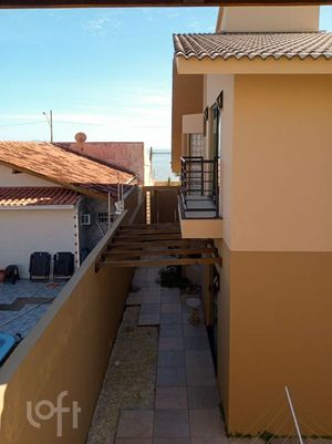 Image 40 - 841423