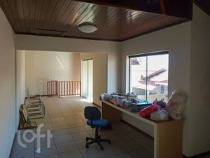 Image 11 - 841423