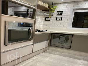 Image 8 - 841482