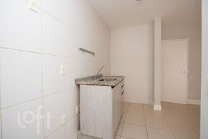 Image 32 - 841519