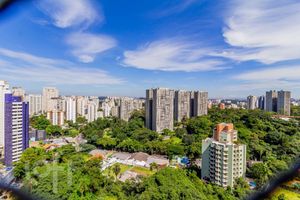 Image 7 - 841564