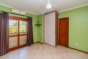 Image 11 - 841585