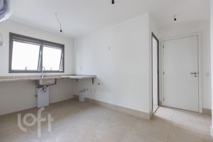 Image 11 - 841635