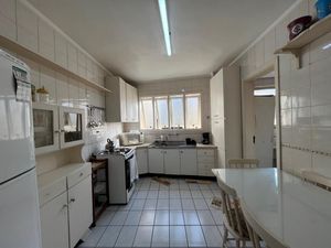 Image 8 - 841699