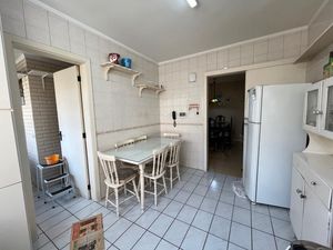 Image 11 - 841699