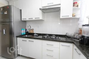 Image 10 - 841719