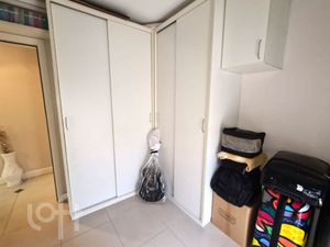 Image 9 - 841762