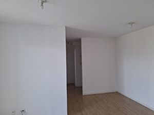Image 3 - 841798