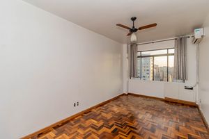 Image 18 - 841824