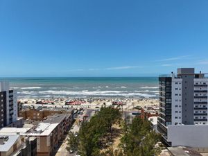Image 14 - 841850
