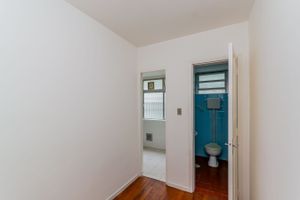 Image 37 - 842017