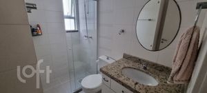 Image 4 - 842023