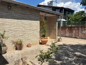 Image 5 - 842081