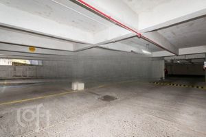 Image 30 - 842127