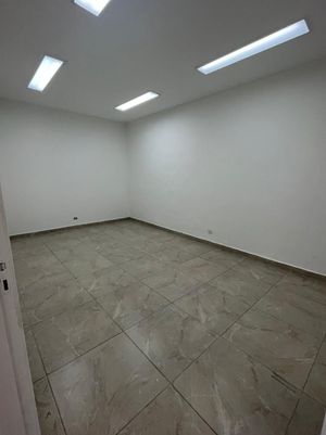 Image 9 - 842131