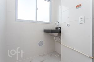 Image 9 - 842134